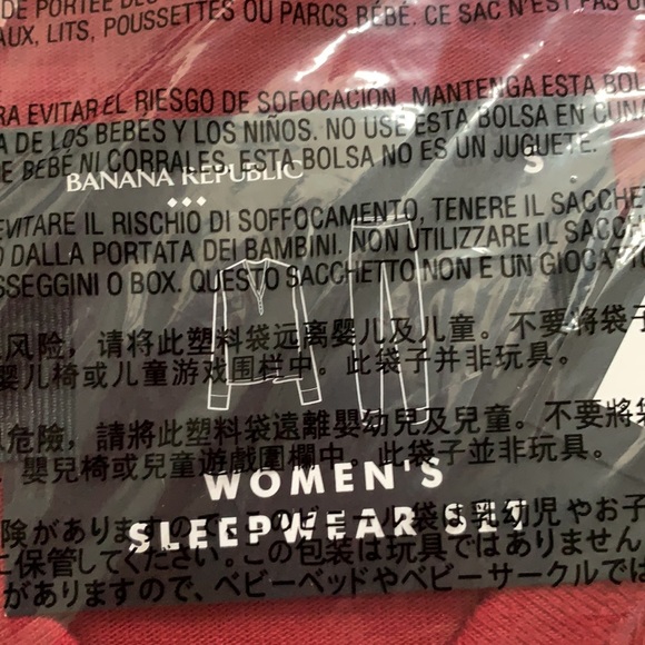 Banana Republic Sleepwear Set - Picture 5 of 6